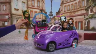 Monster High Scaris City Of Frights Cafe & Cart Dolls Commercial (2013) (25s Seconds)