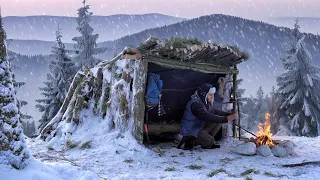 Solo Night in Cozy Bushcraft Shelter amid Heavy Snowfall