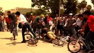 Sunday Bikes Guadalajara Street Jam Video