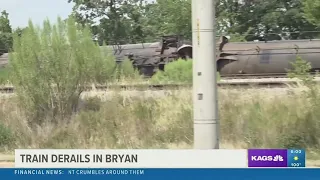 Union Pacific train derails in Bryan