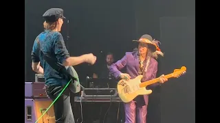 Steve Vai & Randy Hansen performing "Midnight" for Jimi Hendrix´ 80th birthday