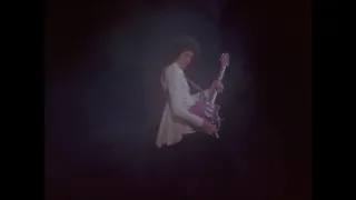 Queen - We Will Rock You - Live at Houston 1977