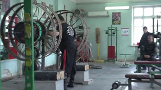 Дмитрий Халаджи полуприседы 555 кг