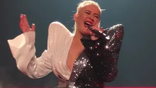 Christina Aguilera - Fall In Line - Live from The Liberation Tour