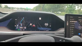 Tesla Model S Plaid Pull