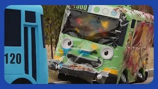 Tayo en la vida Real l Día de lavado de autos de Rogi l Dibujos animadosl El Pequeño Autobús Español