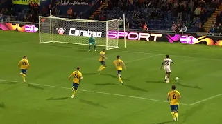 Mansfield Town v Peterborough United highlights