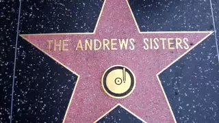 The Andrews Sisters - Daddy   1941
