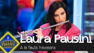 Laura Pausini enseña a Pablo Motos a tocar la flauta travesera - El Hormiguero