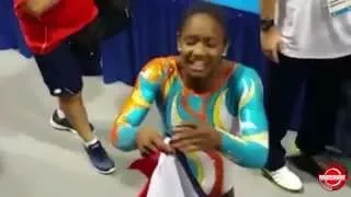 Yamilet Peña celebra medalla de plata en Panamericanos 2015