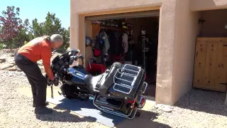 How to Pick up a Big Motorcycle Accidentally Dropped