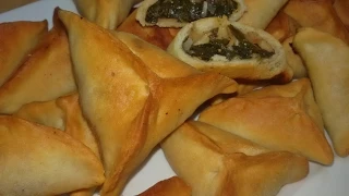 الطريقة ألاصلية لعمل فطائر السبانخ اللبنانية المقرمشة  Lebanese Spinach Fatayer