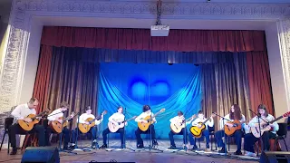 "Порушка-Параня" - ансамбль гитаристов