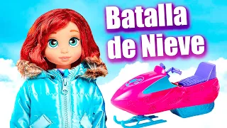 La Sirenita Juega en la Nieve del Reino ❄ - Princesas Disney
