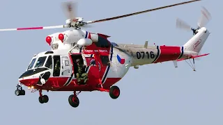 [4K] PZL W-3 Sokol Helicopter Czech Air Force SAR and flying display