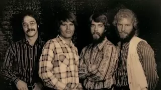 Creedence Clearwater Revival - I Heard It Through The Grapevine [Lyrics] [720p]