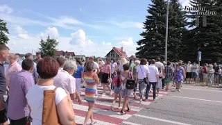 Громада перекрила трасу Київ-Чоп через звільнення лікаря-хірурга (ТК "Броди  online")