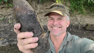 Metal Detecting A World War Two Era Dump : 75mm's Of Anti-Armor Goodness!