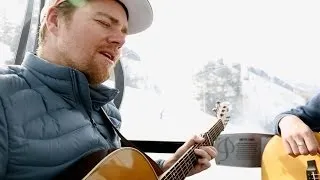 Travis Book & Andy Falco (Infamous Stringdusters) "Ain't Been Myself in Years" // Gondola Sessions