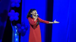 Papa, Mama – Diana Ankudinova (Диана Анкудинова) @ Togliatti DKIT Mother's Day concert 2017-Nov-25.