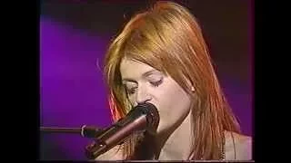 Axelle Red - Aux enfants de la chance - Un enfant ça compte énormément - 1999