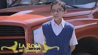 LA ROSA DE GUADALUPE - ARRIBA LOS FEOS