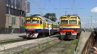 Дизель-поезда ДР1А и электропоезд ЭР2 на ст. Рига-Пасс / DR1A DMU's and ER2T EMU at Riga main