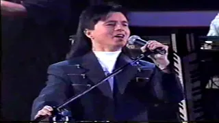 Som Brasil - Chitãozinho & Xororó cantam "Confidências" em Campinas em 1994