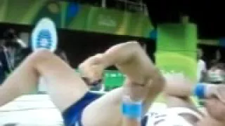ВИДЕО Французский гимнаст сломал ногу (получил двойной перелом голени) на Олимпиаде 2016 в Рио