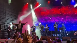 Oğuzhan Koç(aşkla ayni değil-giden günlerim oldu-bulutlara esir olduk)konser