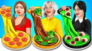 Desafío de Cocina Yo vs Abuela vs Chef | Batalla de Cocina de Wednesday por MEGA GAME