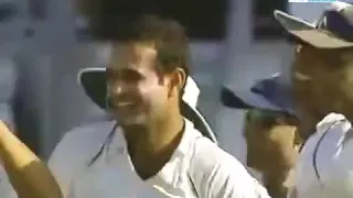 Irfan Pathan bowling vs Australia @Pearth test 2008