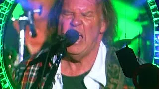 "Walk Like A Giant" Neil Young & Crazy Horse Global Poverty Concert NYC 2012