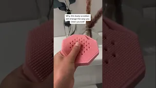 Why this body scrubber will change the way you clean yourself. The 3rd one is a game changer 👀