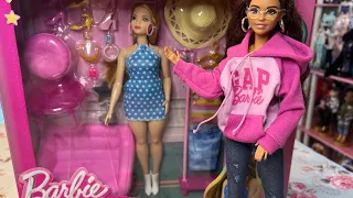 Brand New Barbie Doll and Playset Out of the Box and Reviewed