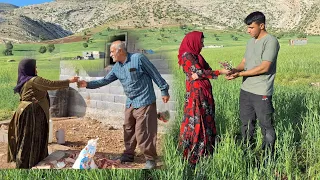 Romantic meetings of the shopkeeper with the grandmother and Rasool with his fiancee