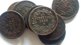 Monedas de un centavo de cobre grande