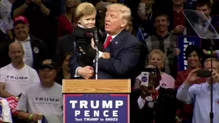 Parents Or Donald Trump? Little Kid At Trump Rally Chooses To Stay With Trump - FNN