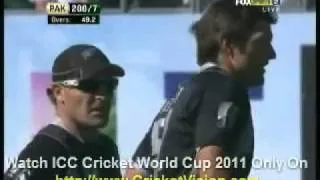 Shahid Afridi 65 Runs Of 25 Balls Vs New Zealand in 3rd ODI 29th January 2011