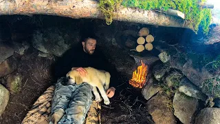 Building Warm Bushcraft Shelter in Wildlife • Fireplace and Outdoor Cooking - Asmr,Diy,Off Grid