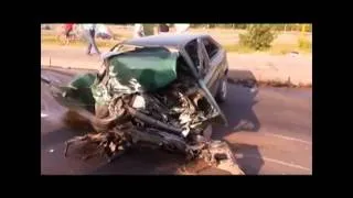 Car Crash Compilation July 2014 pt25