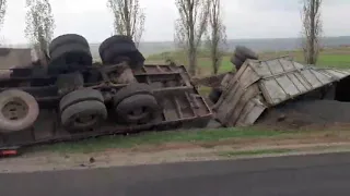 Видео вайбер-сообщества ДТП и дороги Николаева и области: перевернулся грузовик