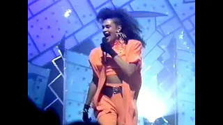 Taffy - I Love My Radio (Midnight Radio) Top Of The Pops 1987