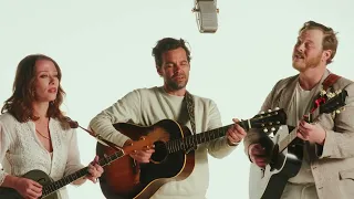 The Lone Bellow - 'Victory Garden' (Live)