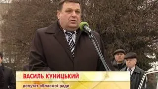 КоростеньТВ_07-03-14_Антивоенный митинг в Коростене