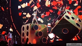 Katy Perry - Intro + Witness + Roulette (Witness The Tour, Vancouver)