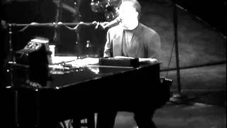 Billy Joel - Movin' Out (Live in Philly, 2/18/98)