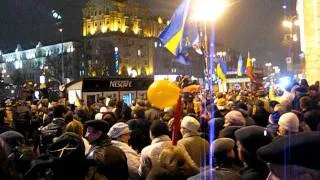 22.11.2011. День свободи. Движняк із ментами на Майдані