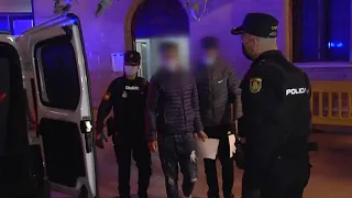 Top News - Fundi tragjik i shqiptarit në Spanjë / Tentoi t’i arratisej policisë, bie nga çatia