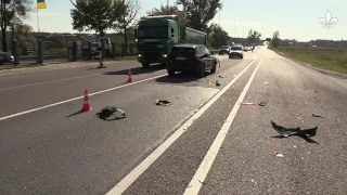 Фатальне перехрестя: на в'їзді у Броди зіткнулося три автівки